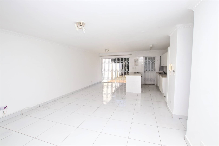 2 Bedroom Property for Sale in Umhlanga KwaZulu-Natal