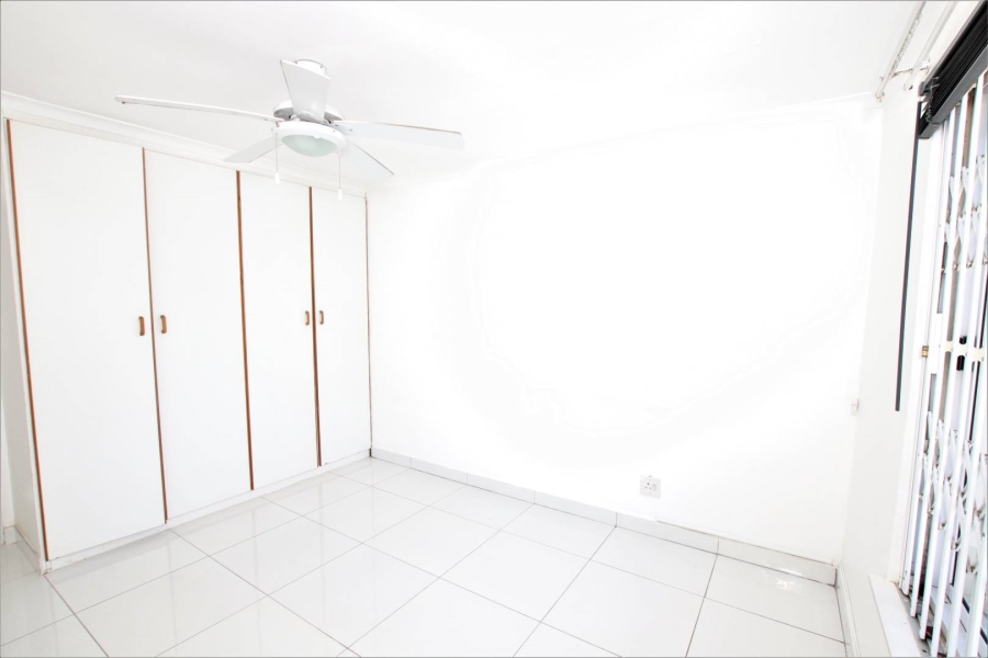 2 Bedroom Property for Sale in Umhlanga KwaZulu-Natal