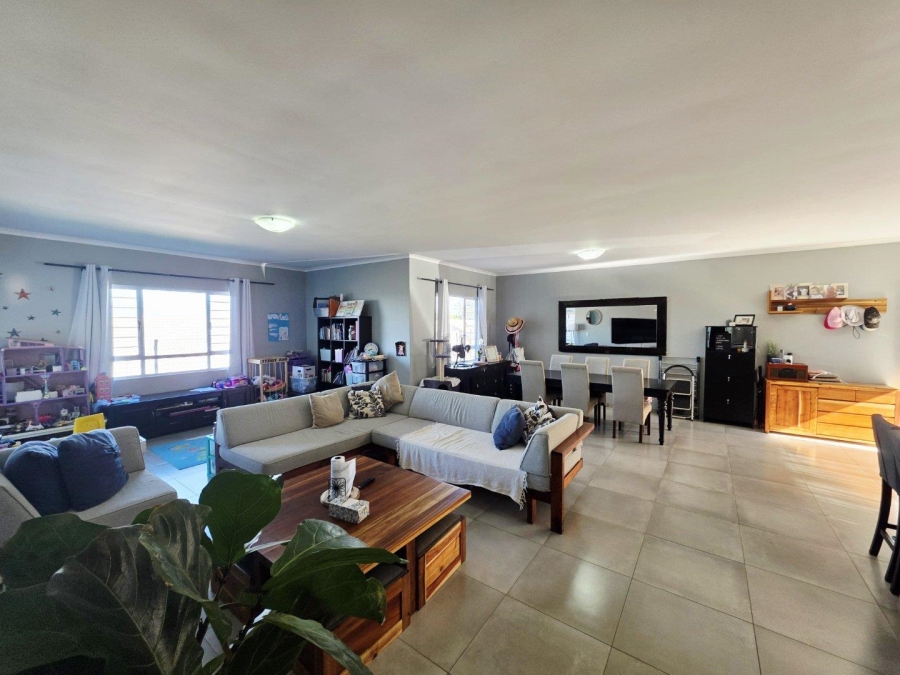 To Let 3 Bedroom Property for Rent in Clifton Park KwaZulu-Natal
