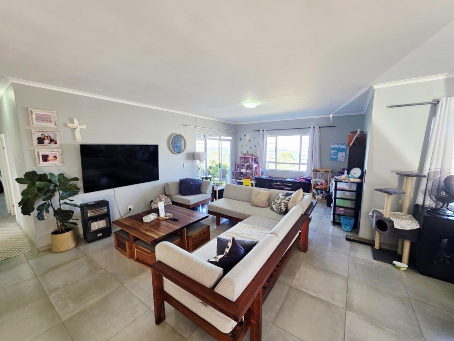 To Let 3 Bedroom Property for Rent in Clifton Park KwaZulu-Natal