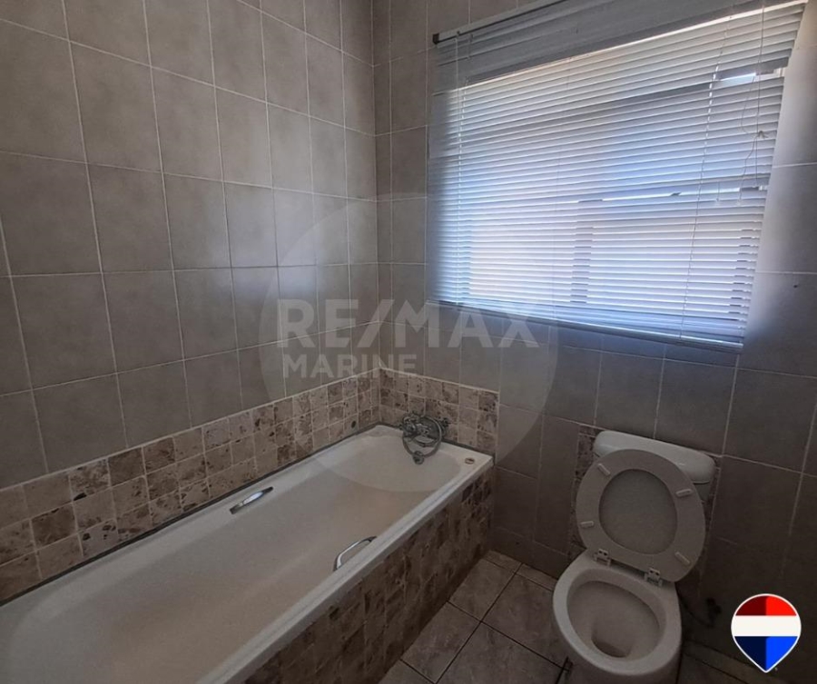 To Let 3 Bedroom Property for Rent in Meer En See KwaZulu-Natal