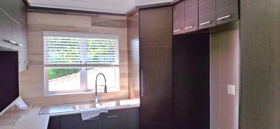 To Let 3 Bedroom Property for Rent in La Mercy KwaZulu-Natal