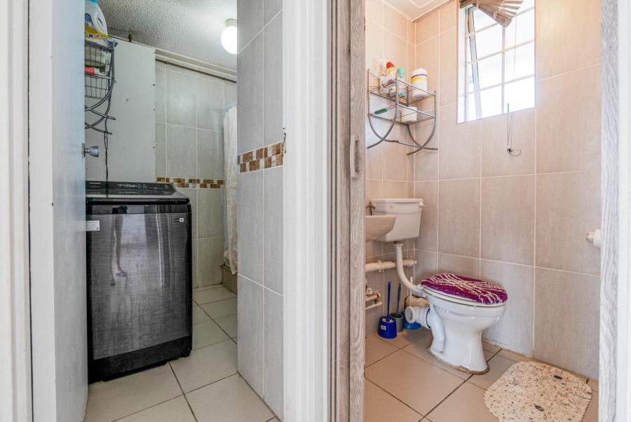 2 Bedroom Property for Sale in Amanzimtoti KwaZulu-Natal