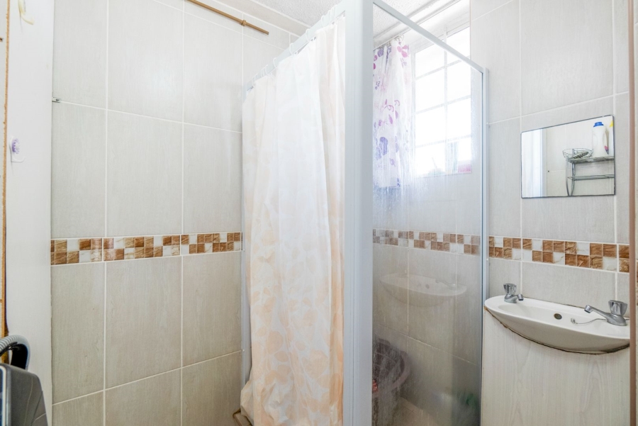 2 Bedroom Property for Sale in Amanzimtoti KwaZulu-Natal