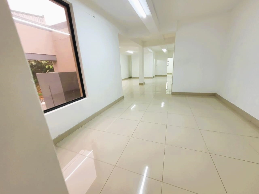 Commercial Property for Sale in Westridge KwaZulu-Natal