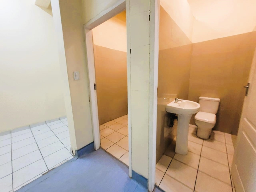 Commercial Property for Sale in Westridge KwaZulu-Natal