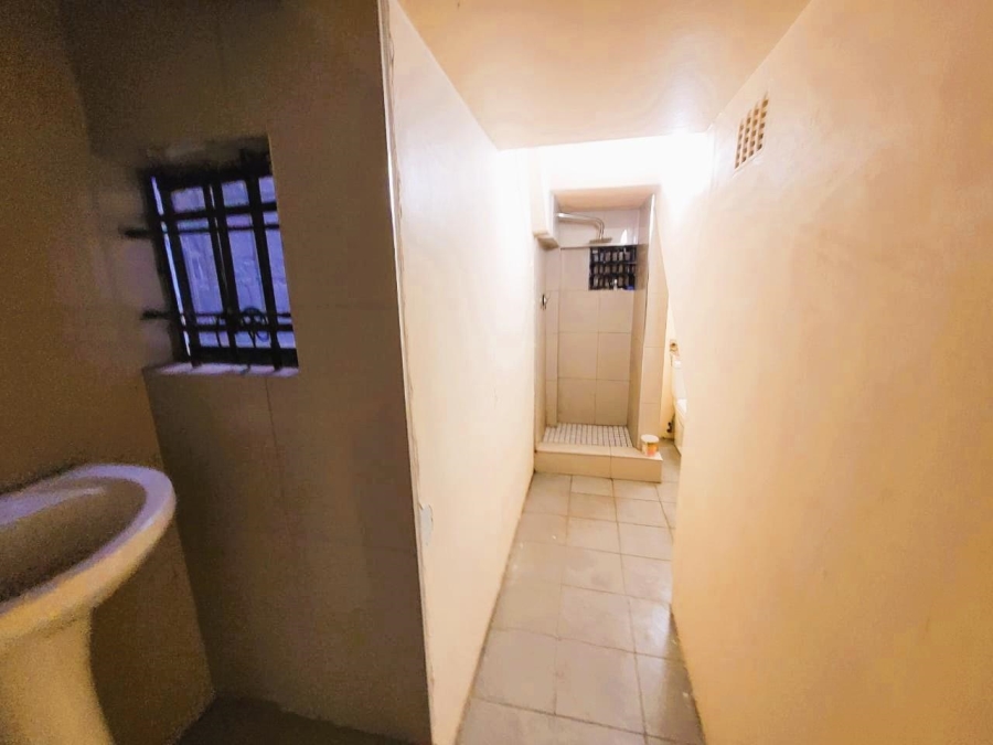 Commercial Property for Sale in Westridge KwaZulu-Natal