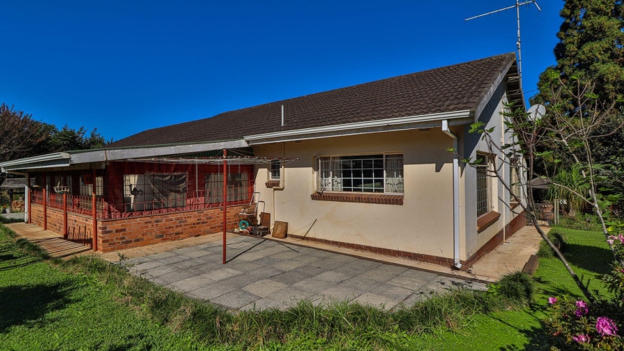 3 Bedroom Property for Sale in Greendale KwaZulu-Natal