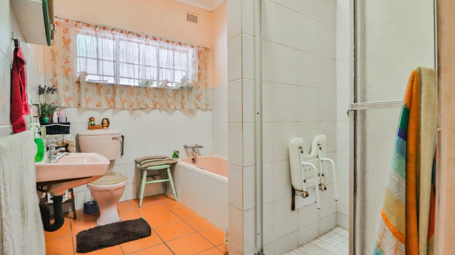3 Bedroom Property for Sale in Greendale KwaZulu-Natal