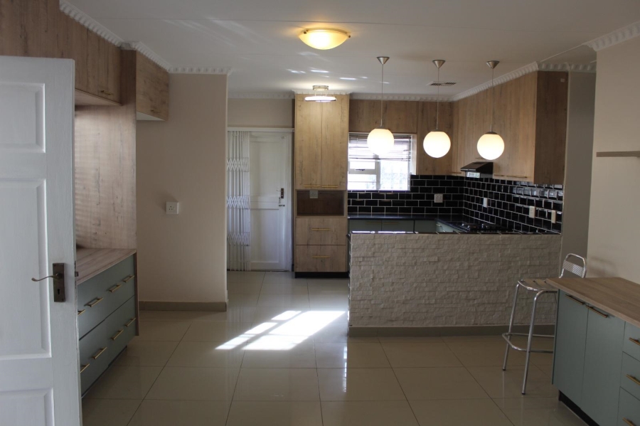 To Let 3 Bedroom Property for Rent in Somerset Park KwaZulu-Natal