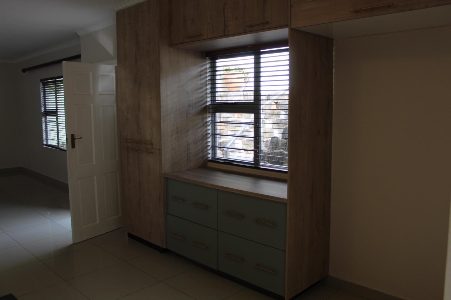 To Let 3 Bedroom Property for Rent in Somerset Park KwaZulu-Natal