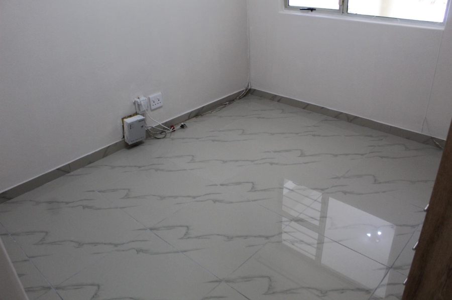 To Let 3 Bedroom Property for Rent in Somerset Park KwaZulu-Natal