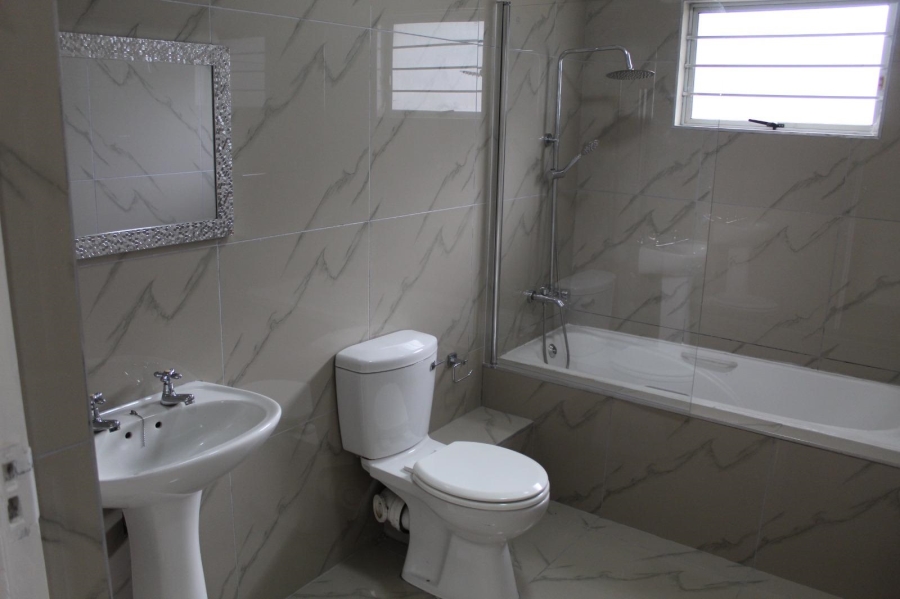 To Let 3 Bedroom Property for Rent in Somerset Park KwaZulu-Natal