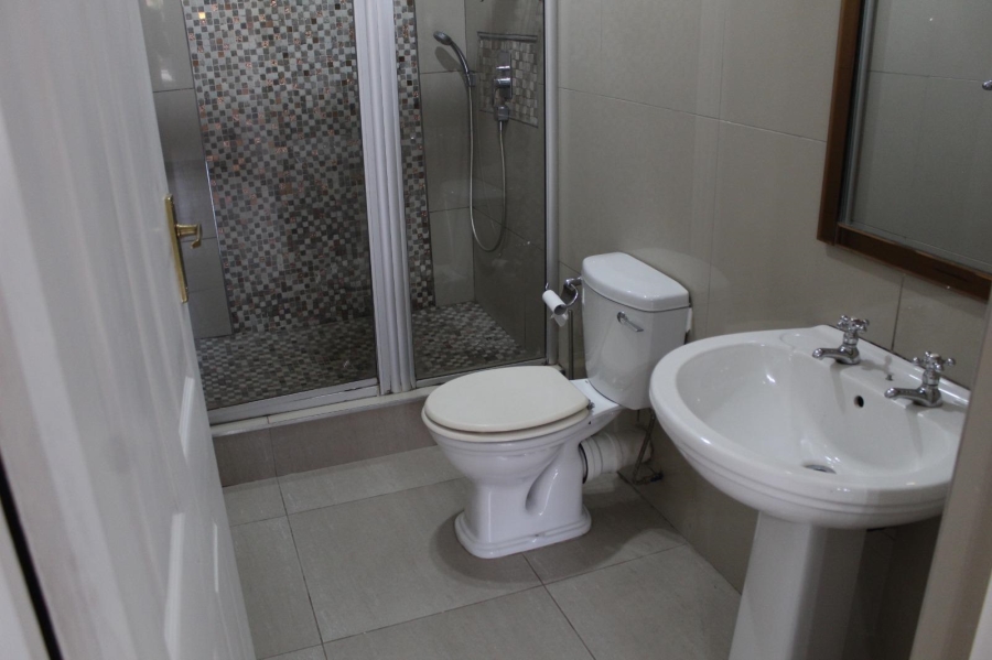 To Let 3 Bedroom Property for Rent in Somerset Park KwaZulu-Natal
