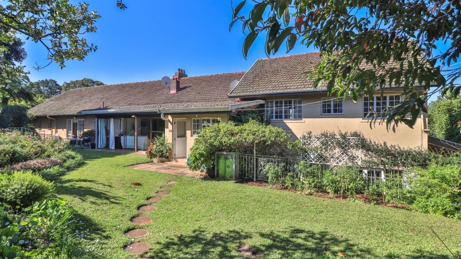 7 Bedroom Property for Sale in Athlone KwaZulu-Natal