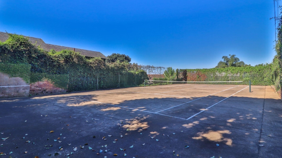 7 Bedroom Property for Sale in Athlone KwaZulu-Natal