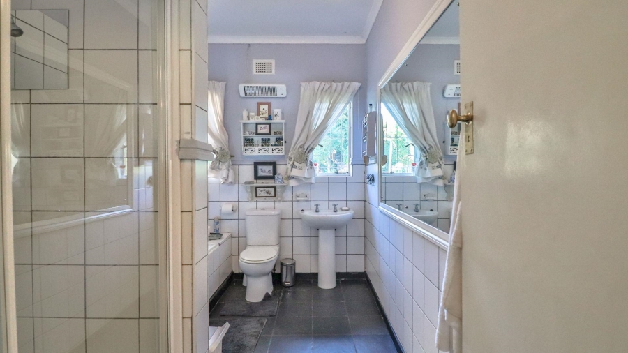 7 Bedroom Property for Sale in Athlone KwaZulu-Natal