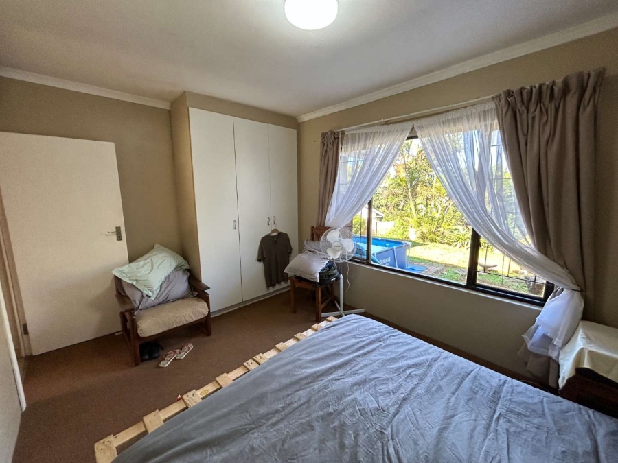 To Let 2 Bedroom Property for Rent in Crestview KwaZulu-Natal