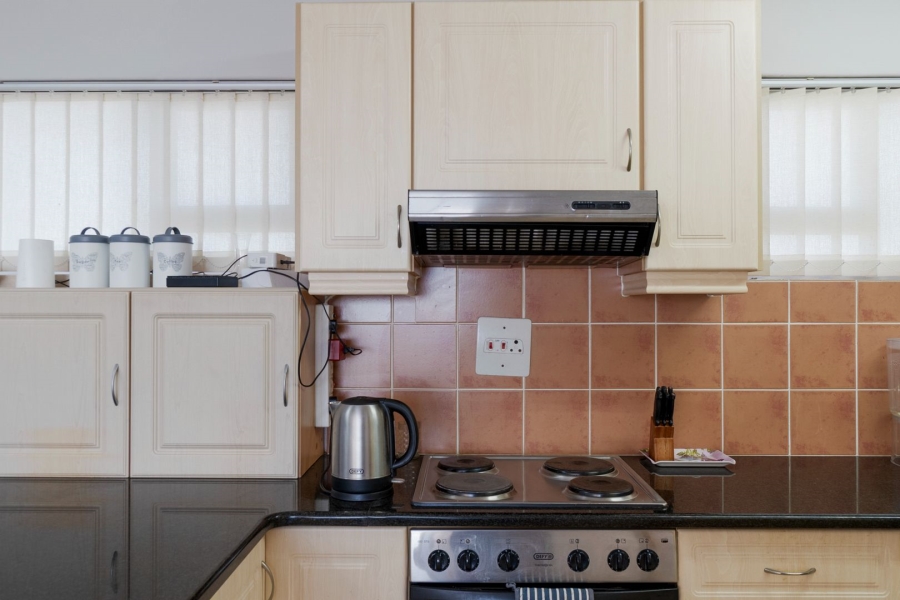 2 Bedroom Property for Sale in Amanzimtoti KwaZulu-Natal