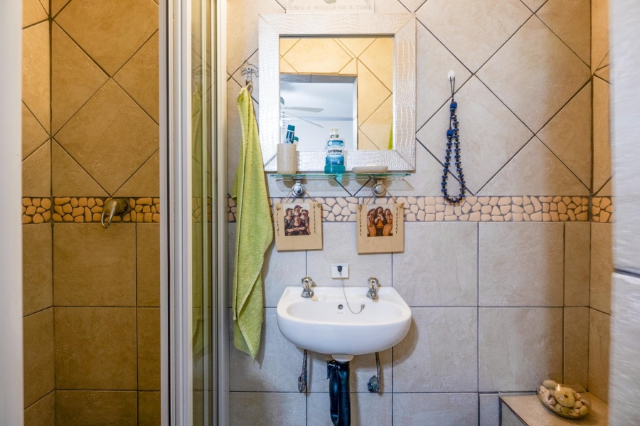 3 Bedroom Property for Sale in Amanzimtoti KwaZulu-Natal