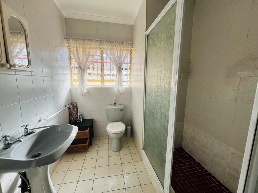 To Let 3 Bedroom Property for Rent in La Lucia KwaZulu-Natal