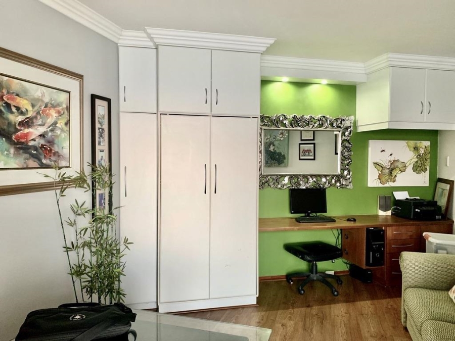 To Let 3 Bedroom Property for Rent in Umhlanga KwaZulu-Natal