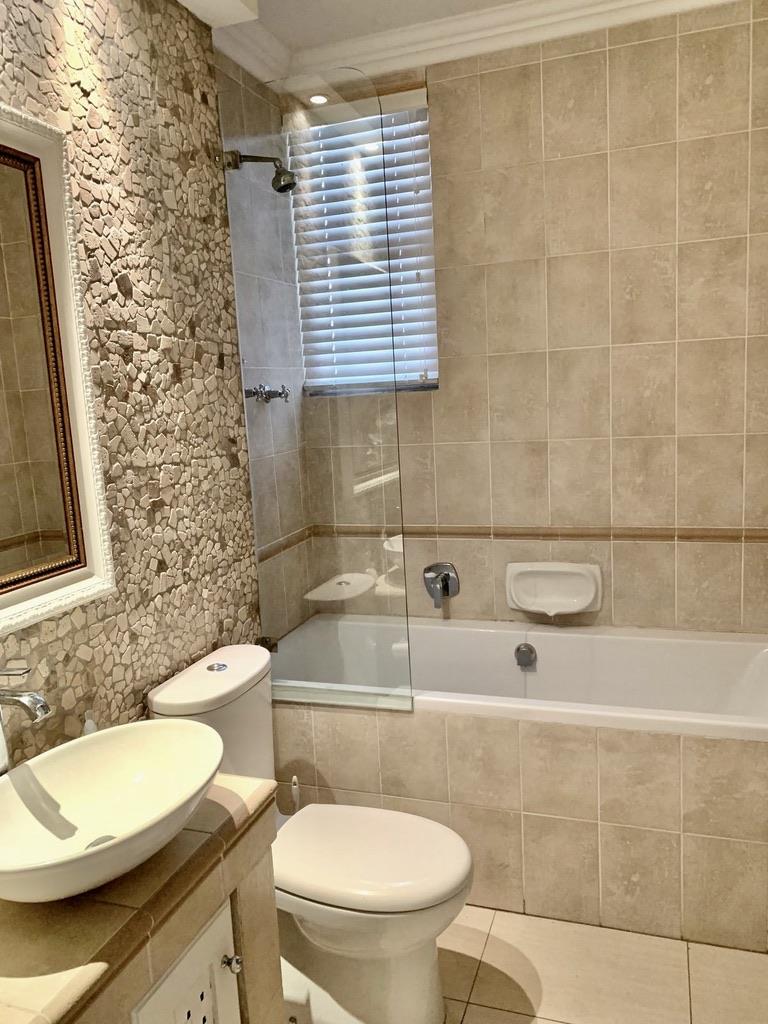 To Let 3 Bedroom Property for Rent in Umhlanga KwaZulu-Natal