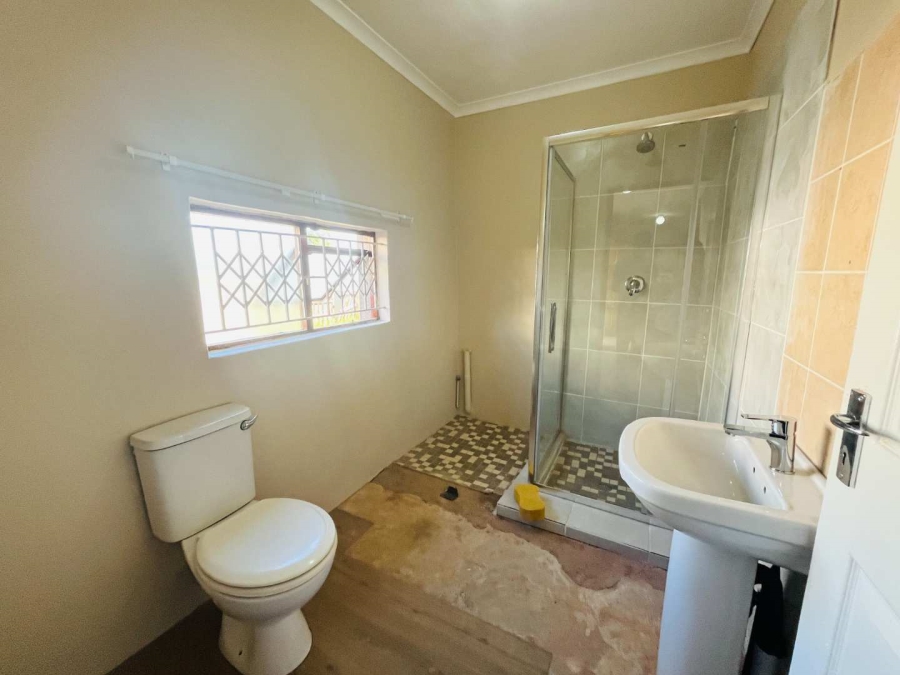 To Let 2 Bedroom Property for Rent in Durban North KwaZulu-Natal