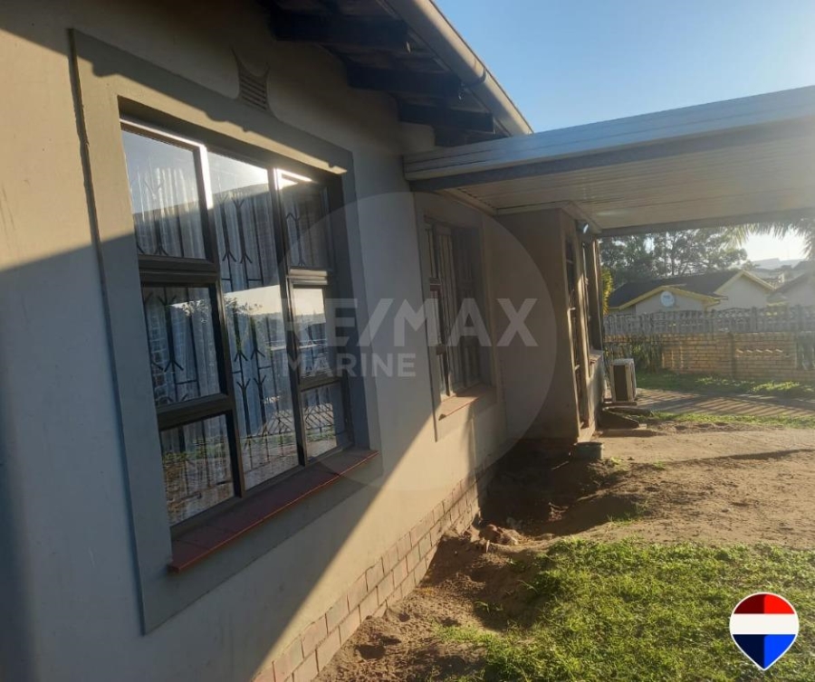 3 Bedroom Property for Sale in Esikhawini KwaZulu-Natal