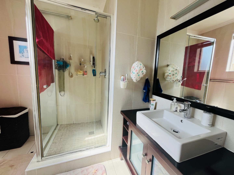 To Let 3 Bedroom Property for Rent in Umhlanga KwaZulu-Natal