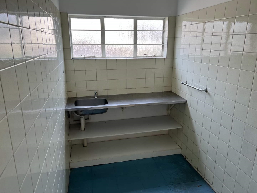 To Let commercial Property for Rent in Pinetown KwaZulu-Natal