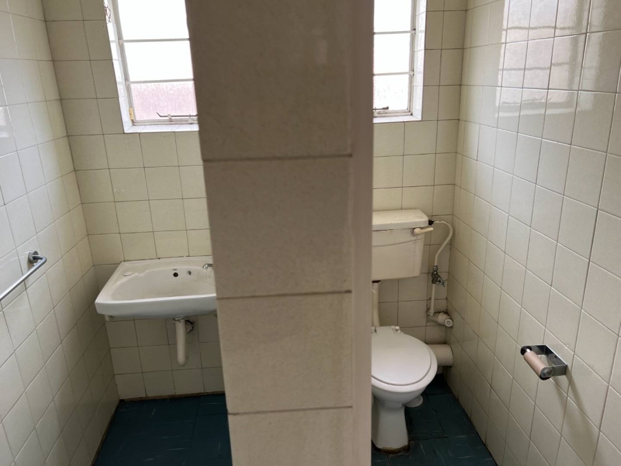 To Let commercial Property for Rent in Pinetown KwaZulu-Natal