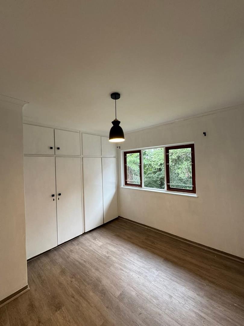 To Let 3 Bedroom Property for Rent in Kloof KwaZulu-Natal