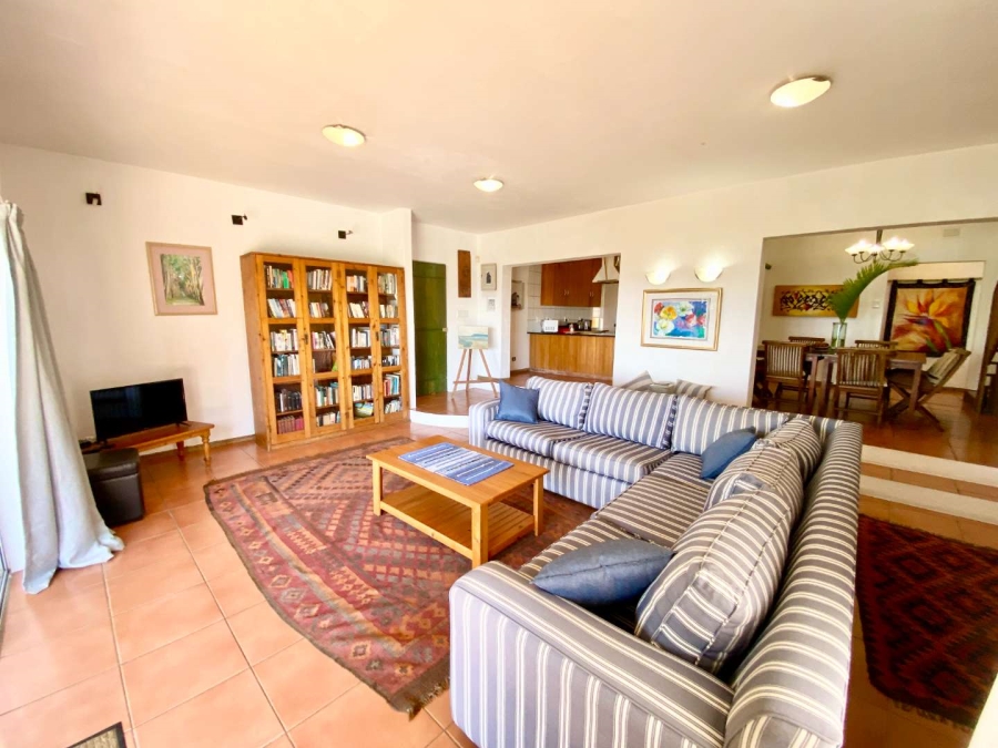 To Let 3 Bedroom Property for Rent in Umdloti KwaZulu-Natal
