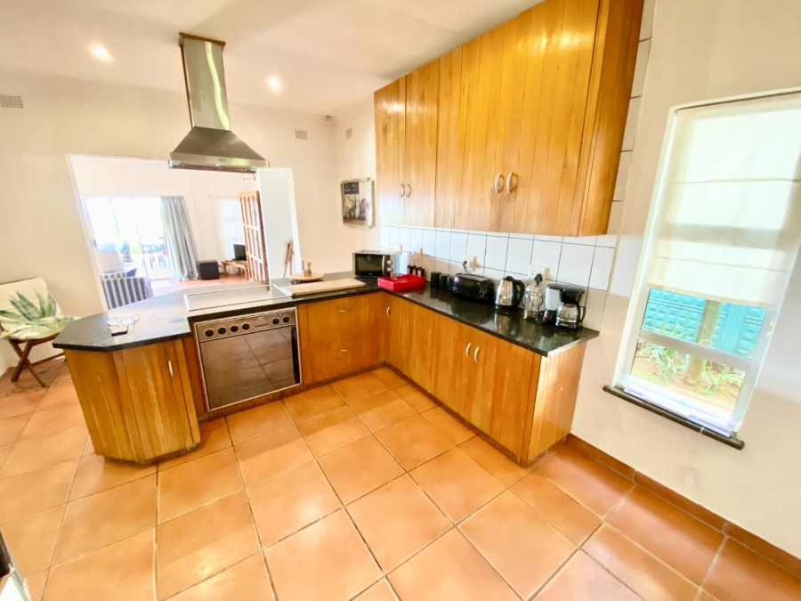 To Let 3 Bedroom Property for Rent in Umdloti KwaZulu-Natal