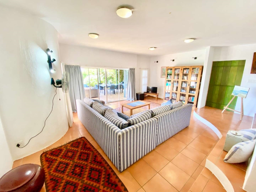 To Let 3 Bedroom Property for Rent in Umdloti KwaZulu-Natal
