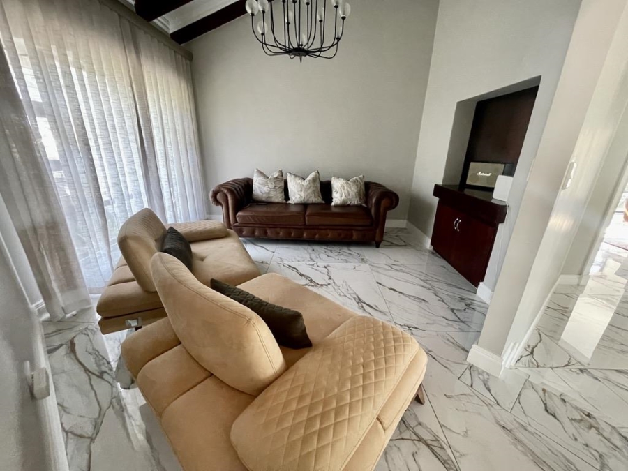 To Let 5 Bedroom Property for Rent in Herrwood Park KwaZulu-Natal
