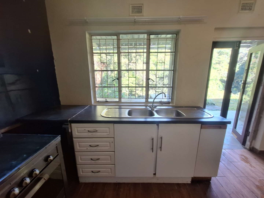 3 Bedroom Property for Sale in Kloof KwaZulu-Natal