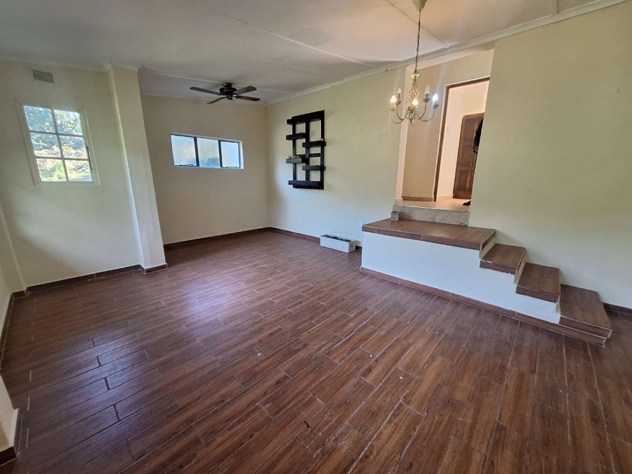 3 Bedroom Property for Sale in Kloof KwaZulu-Natal