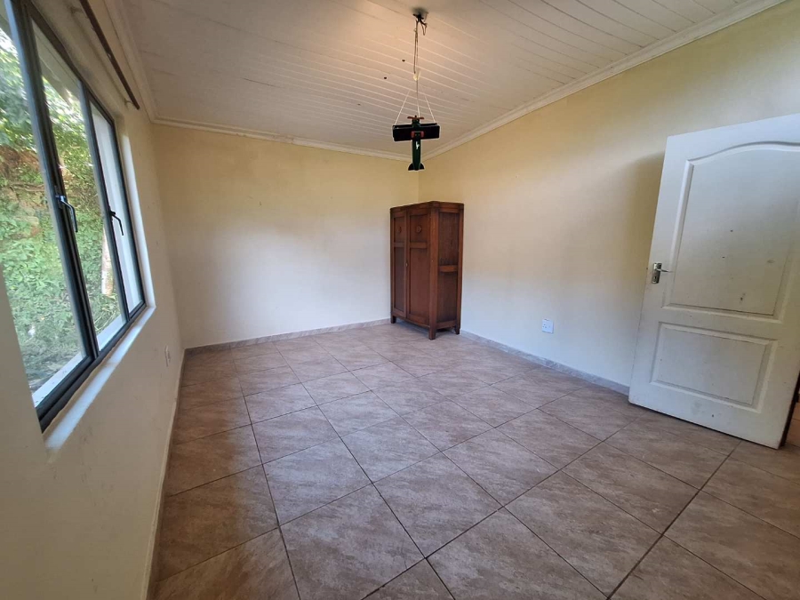 3 Bedroom Property for Sale in Kloof KwaZulu-Natal