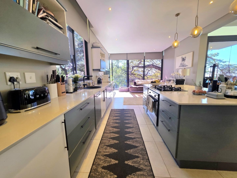 4 Bedroom Property for Sale in Kloof KwaZulu-Natal