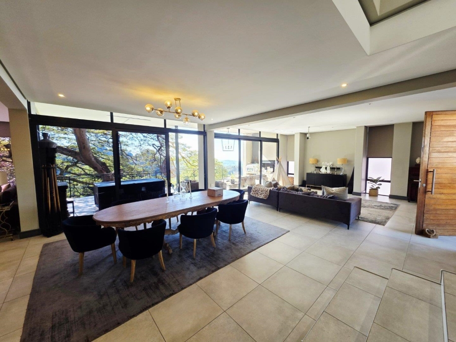 4 Bedroom Property for Sale in Kloof KwaZulu-Natal