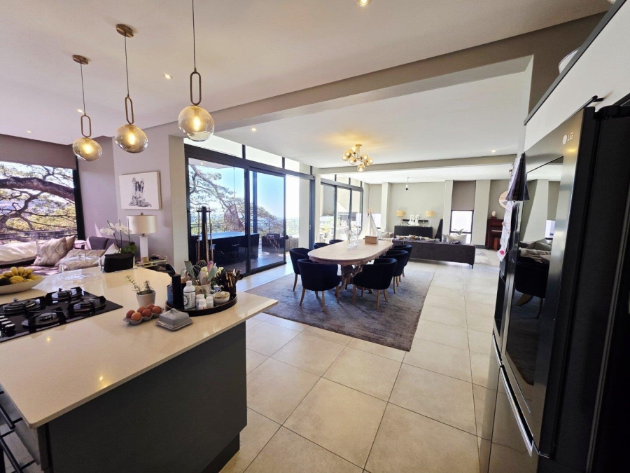 4 Bedroom Property for Sale in Kloof KwaZulu-Natal