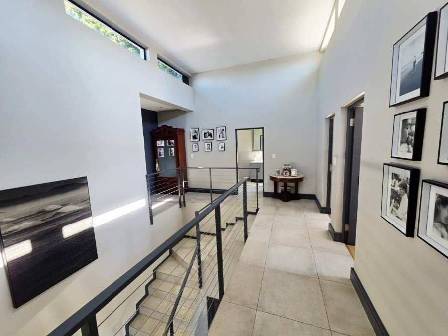 4 Bedroom Property for Sale in Kloof KwaZulu-Natal