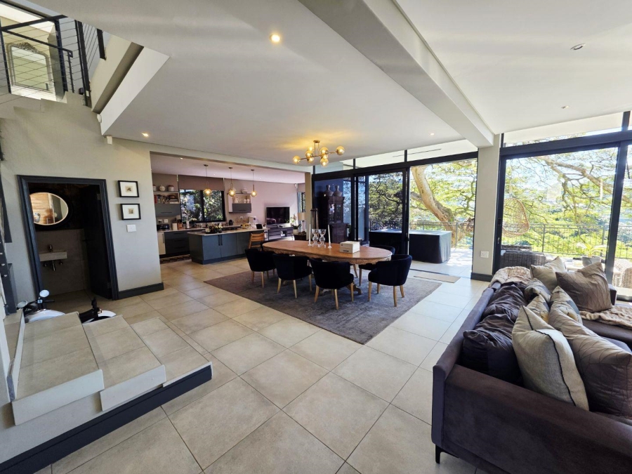 4 Bedroom Property for Sale in Kloof KwaZulu-Natal