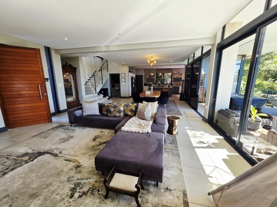 4 Bedroom Property for Sale in Kloof KwaZulu-Natal