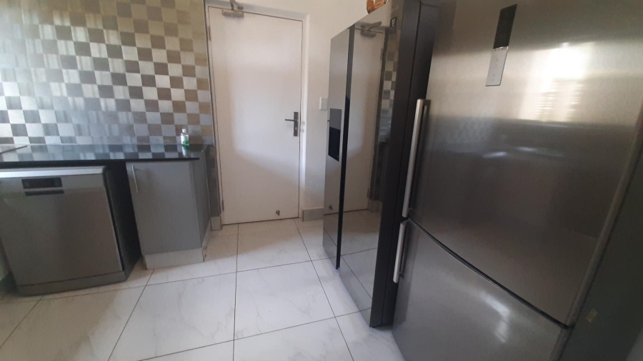 To Let 4 Bedroom Property for Rent in Palm Lakes Estate KwaZulu-Natal
