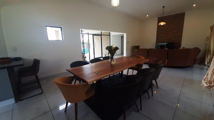 To Let 4 Bedroom Property for Rent in Palm Lakes Estate KwaZulu-Natal