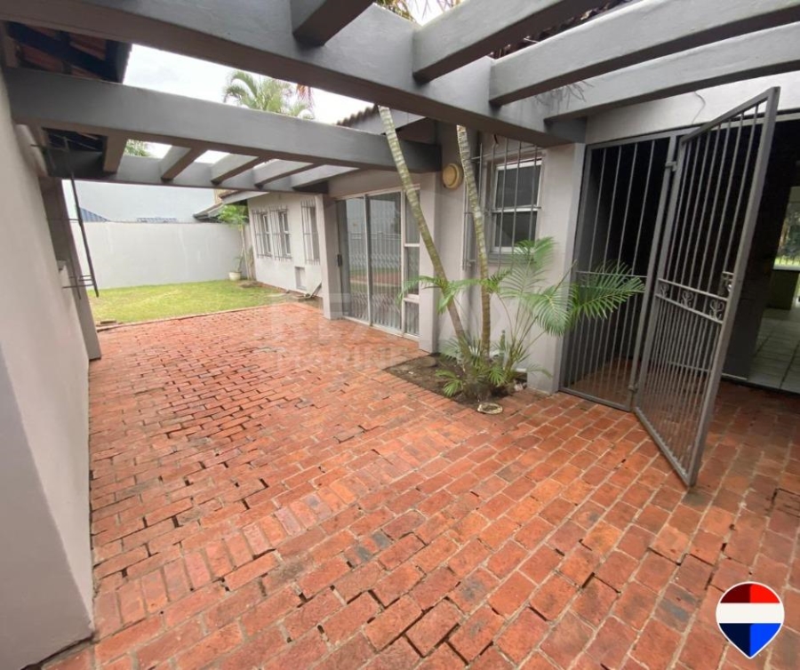To Let 4 Bedroom Property for Rent in Meer En See KwaZulu-Natal