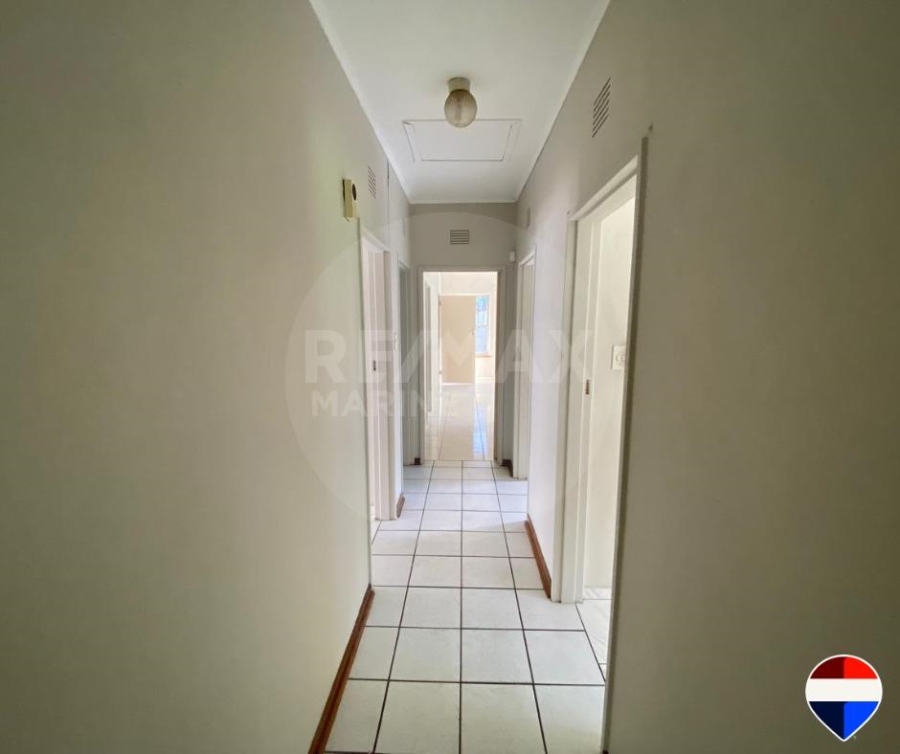 To Let 4 Bedroom Property for Rent in Meer En See KwaZulu-Natal